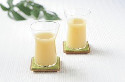 〈長野・入江フルーツ農場〉オーロラの雫